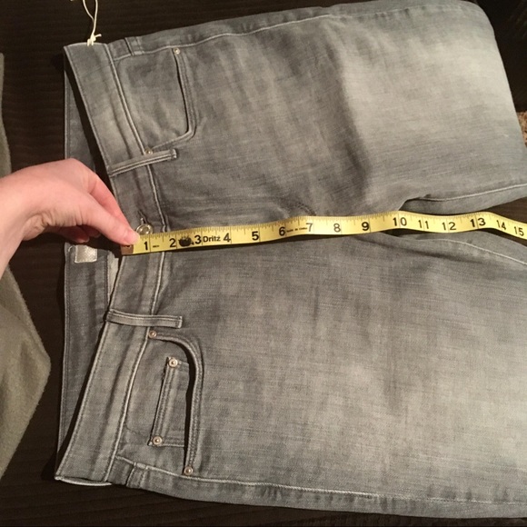 Denim - Picture 4 of 5